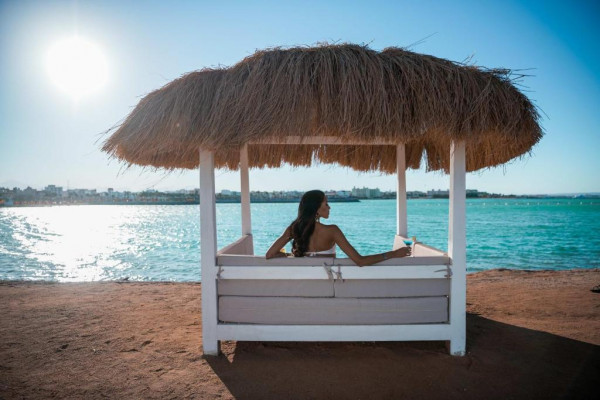 ميراكي الغردقة للكبار فقط