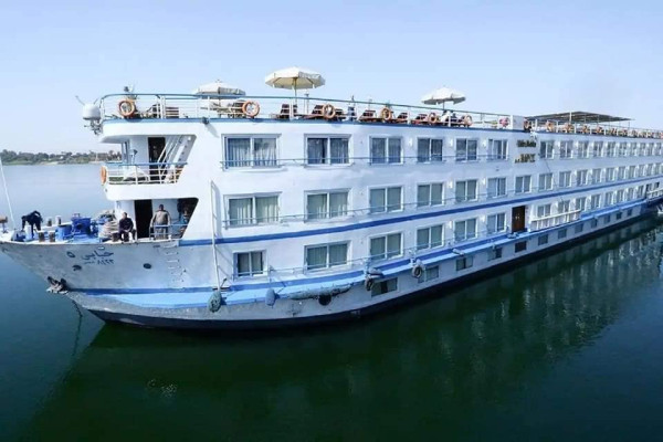 حابي نايل كروز